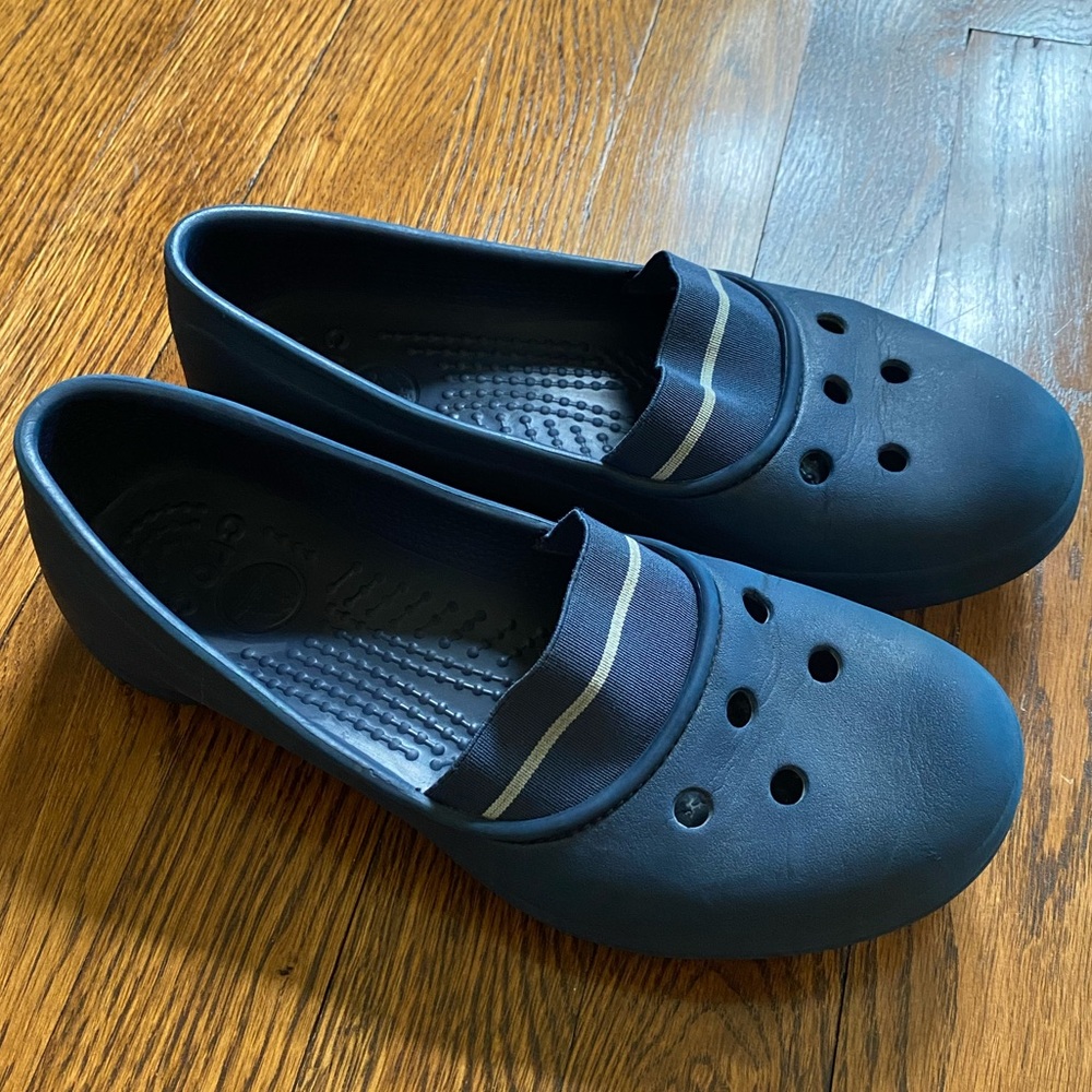 Crocs Juneau Loafers Ballet Flats Slip-On Blue Closed Toe Shoes Sandals Womens 6